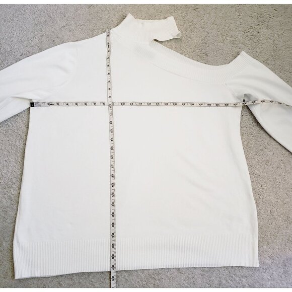 Eloquii White One Shoulder Cut Out Mock Neck Long Sleeve Sweater Size 18/20 EUC - Picture 7 of 9